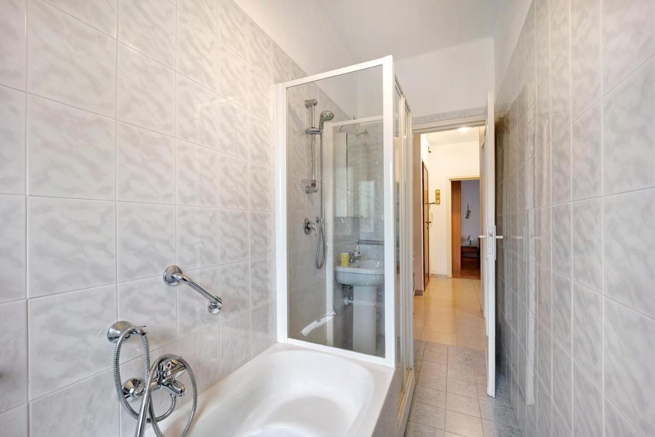 Casa Serena 12 Бордихера Екстериор снимка